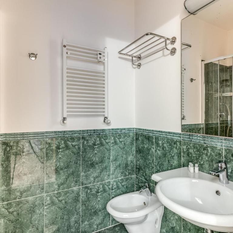 Roma dei Papi B&B - Camera Familiare - 10