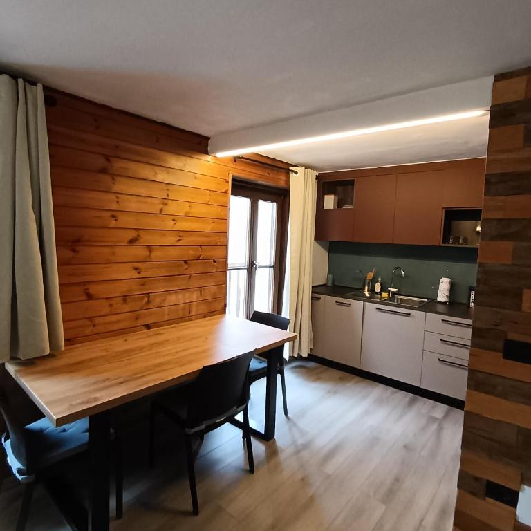 Bilocale Centro Valtournenche - Appartamento con 1 Camera da Letto - 9