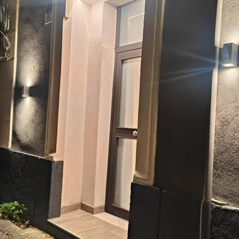 MAISON PITTa' 23 - Appartamento con 1 Camera da Letto - 30