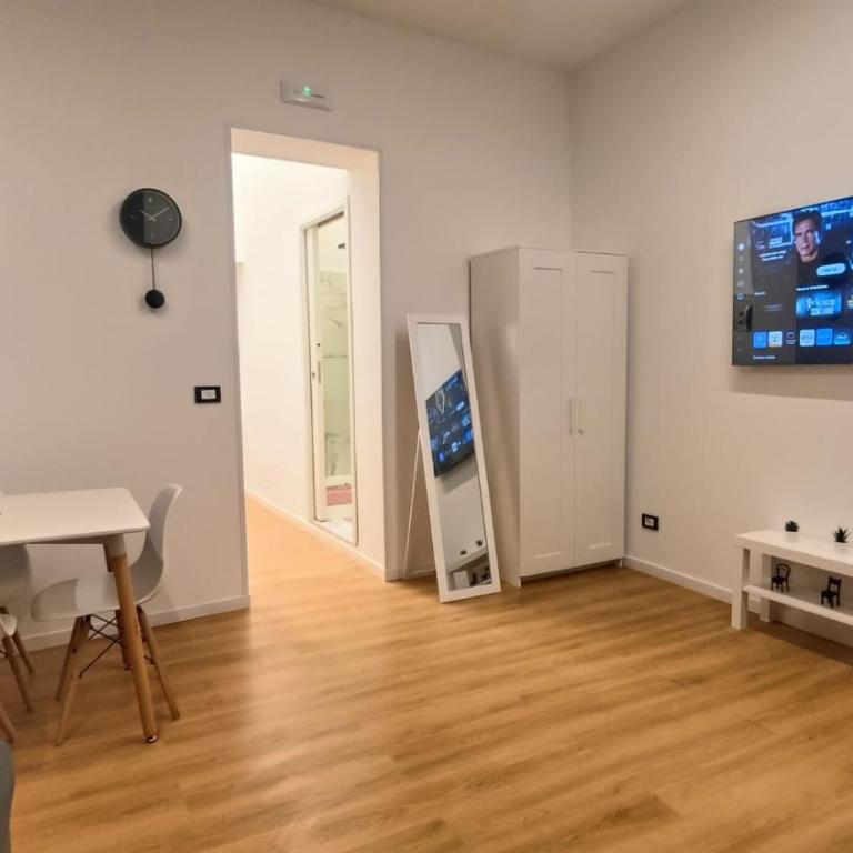 MAISON PITTa' 23 - Appartamento con 1 Camera da Letto - 7