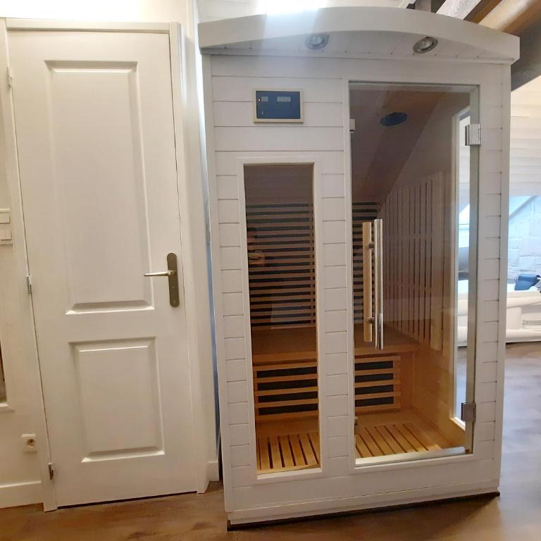 L'Opale - Sauna et Jacuzzi - Studio mit Whirlpool - 5