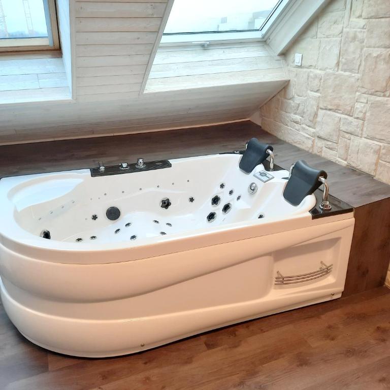 L'Opale - Sauna et Jacuzzi - Studio mit Whirlpool - 7