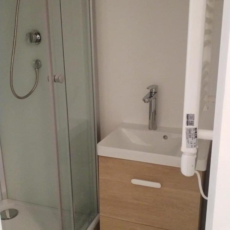 Dalikyda Le Ptit Nid Stationnement Gratuit - Apartamento de 1 dormitorio - 12