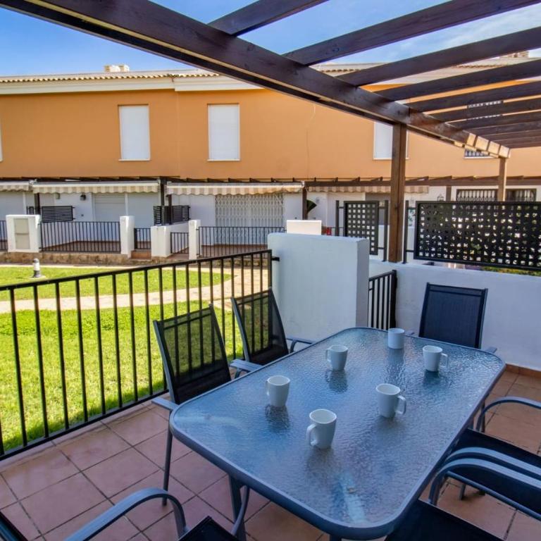 Adosado familiar con piscina - Palm Beach 130 - ALBERT VILLAS - Bungalow - Frente al agua - 12
