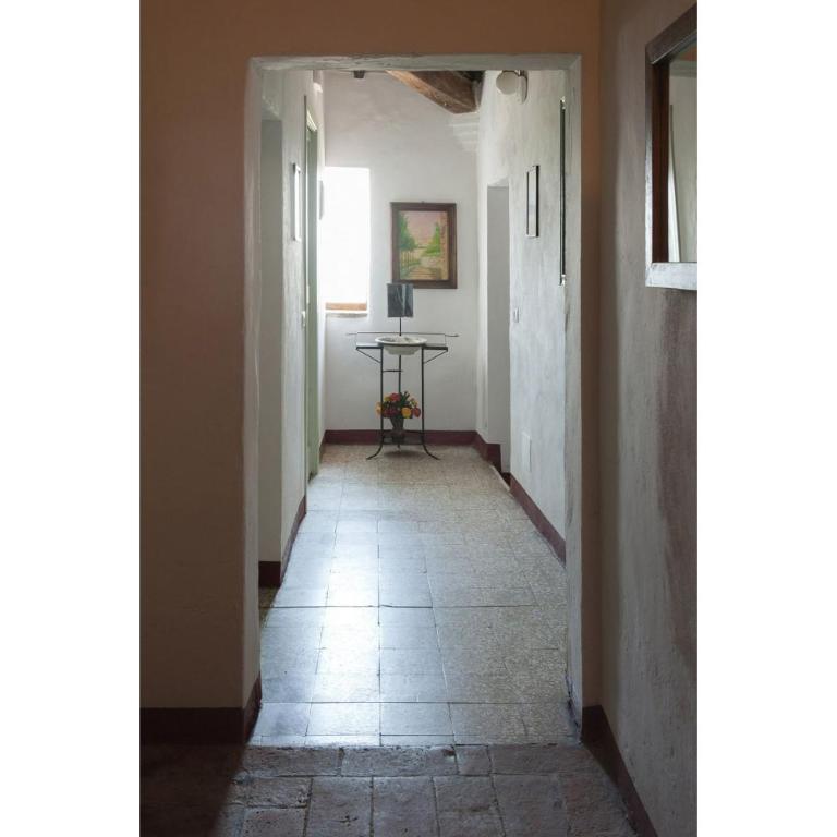 Paterno 403 - Three-Bedroom Apartment - 14
