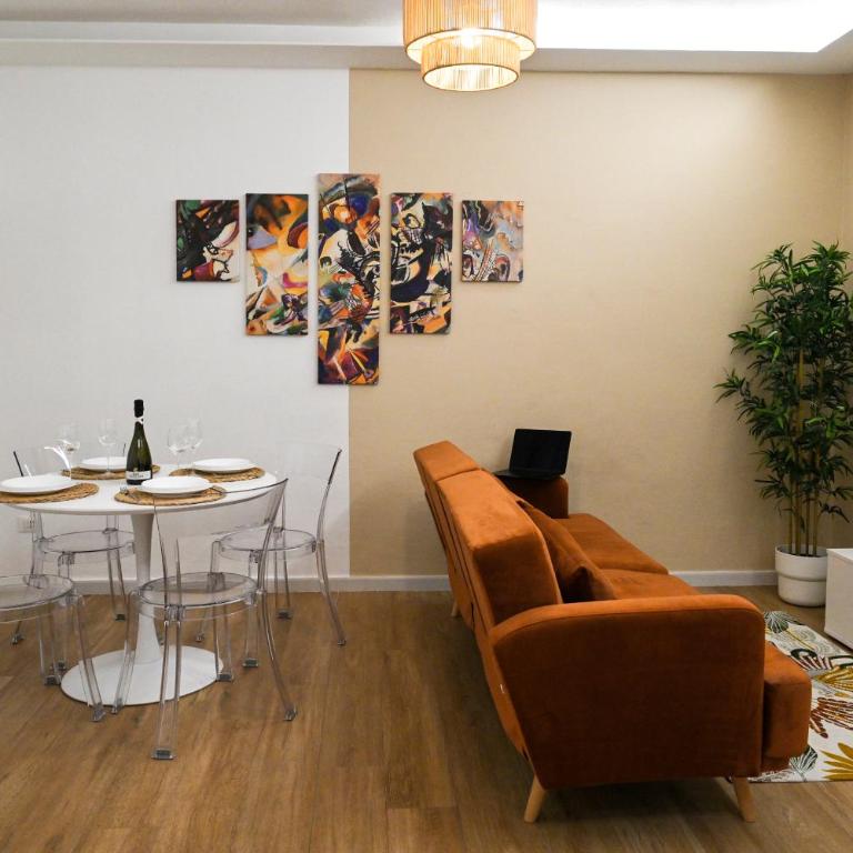 Centro Città la Casa di Gina - Two-Bedroom Apartment - 12