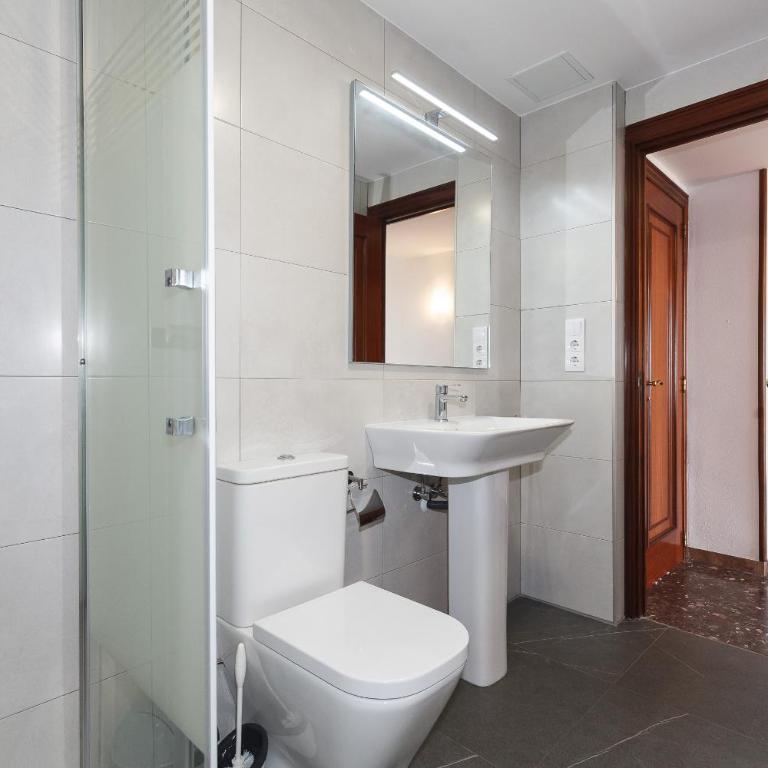 UHC Anagabu Family Complex - Apartamento con 4 dormitorios - 21