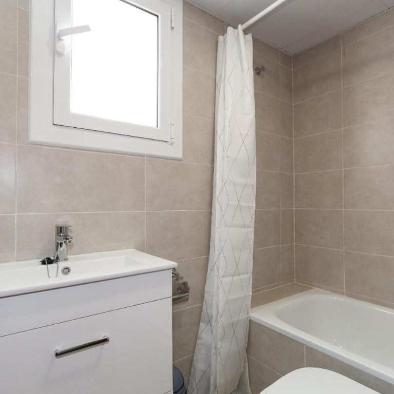 UHC Anagabu Family Complex - Apartamento con 4 dormitorios - 31