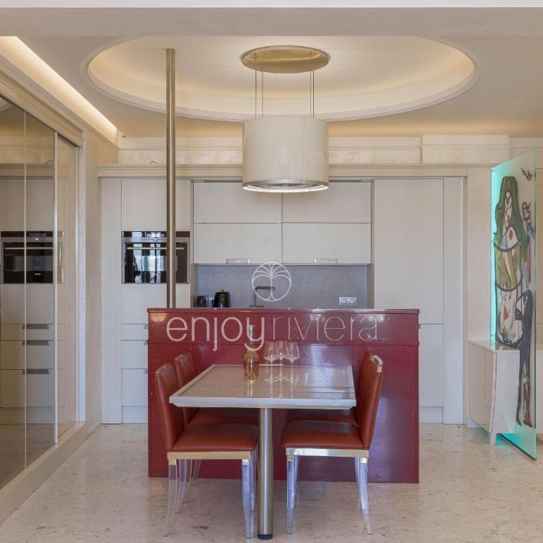 Palais Miramar Suite Art Modern - Derniere étages Vue Mer - 75m de confort - En Face des Plages -WIFI - Clim - Apartamento de 1 dormitorio - 17