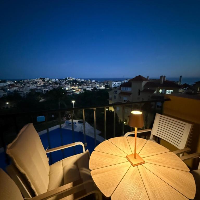 Luxe Appartement in Mijas met Zeezicht & Zwembad - Apartamento de 2 dormitorios - 56