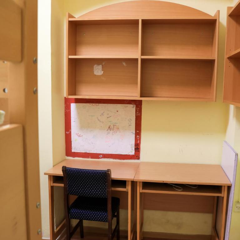 Beograd Budget Rooms Jelica - Dvokrevetna Soba sa Bračnim Krevetom i Zajedničkim Kupatilom - 23