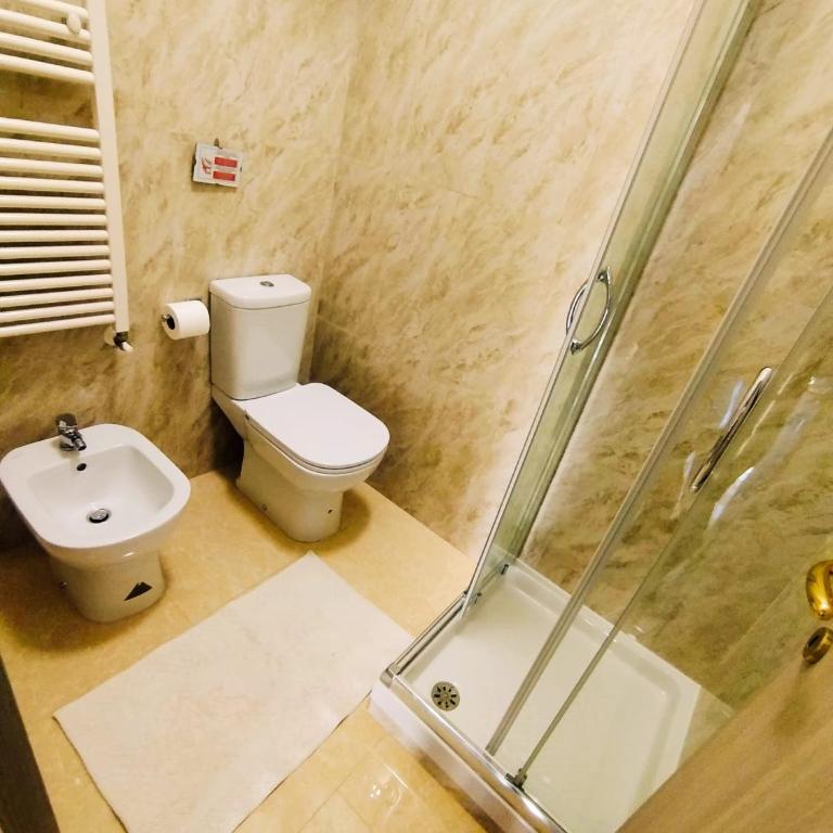 Appartamento N6 San Terenzo Lerici-4 posti letto-parcheggio privato- aria condizionata - Appartamento Monolocale - 4