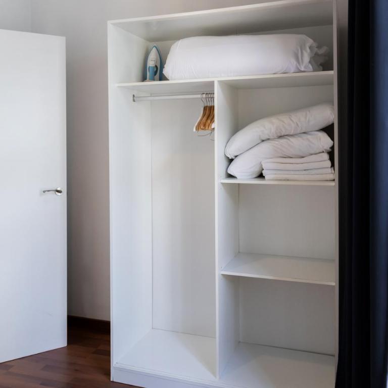 Up Town - One-Bedroom Apartment - 16