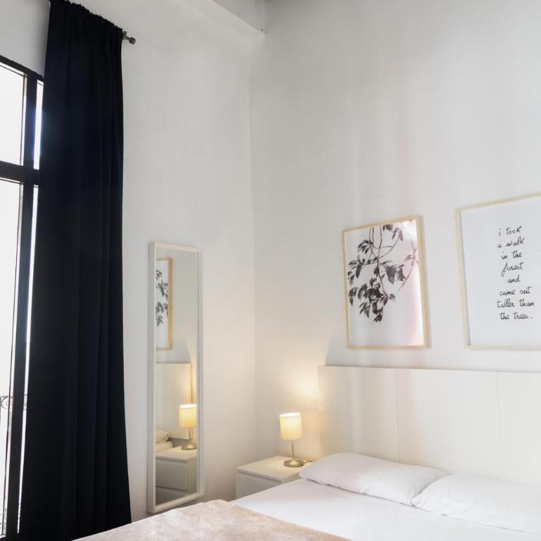 Up Town - One-Bedroom Apartment - 15