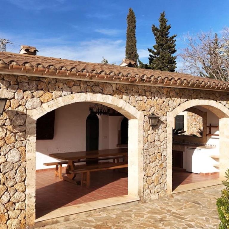 Charming Villa in area of Pollensa by Renthousing - Three-Bedroom Villa - 3