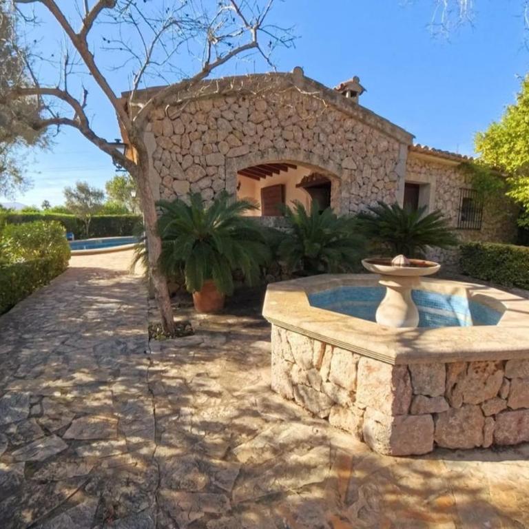 Charming Villa in area of Pollensa by Renthousing - Three-Bedroom Villa - 7