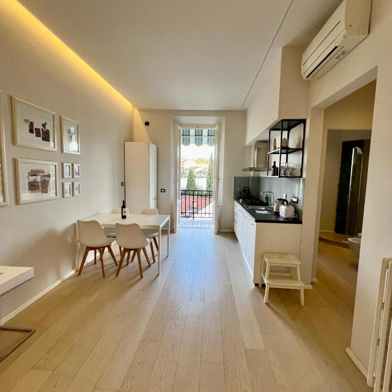 Modern Florence - Two-Bedroom Apartment - 1