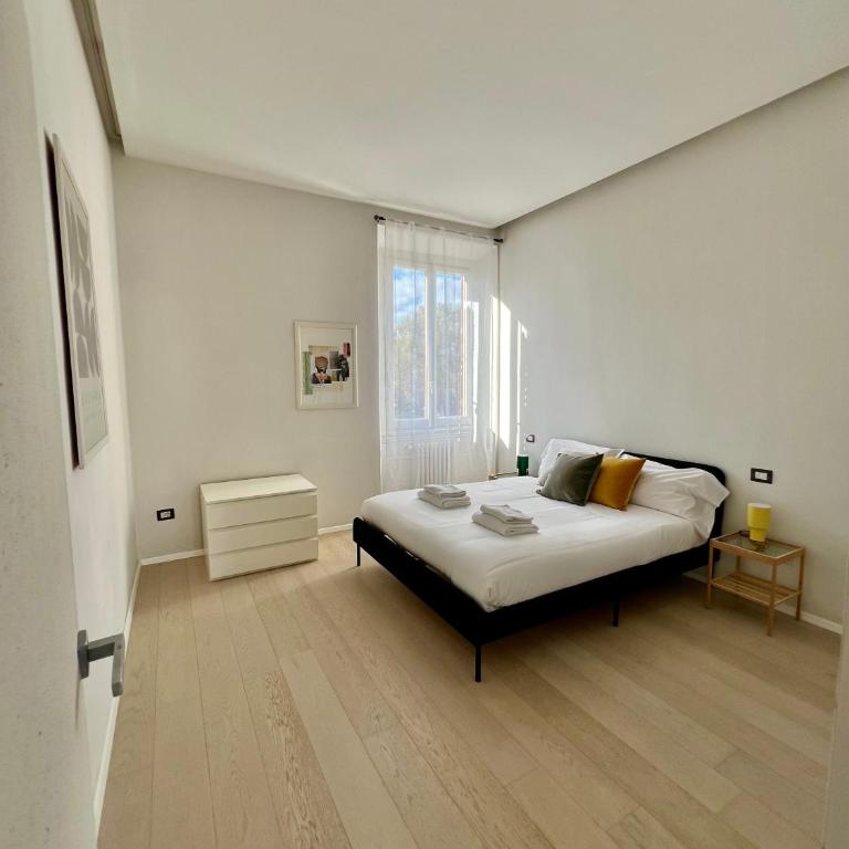 Modern Florence - Two-Bedroom Apartment - 19