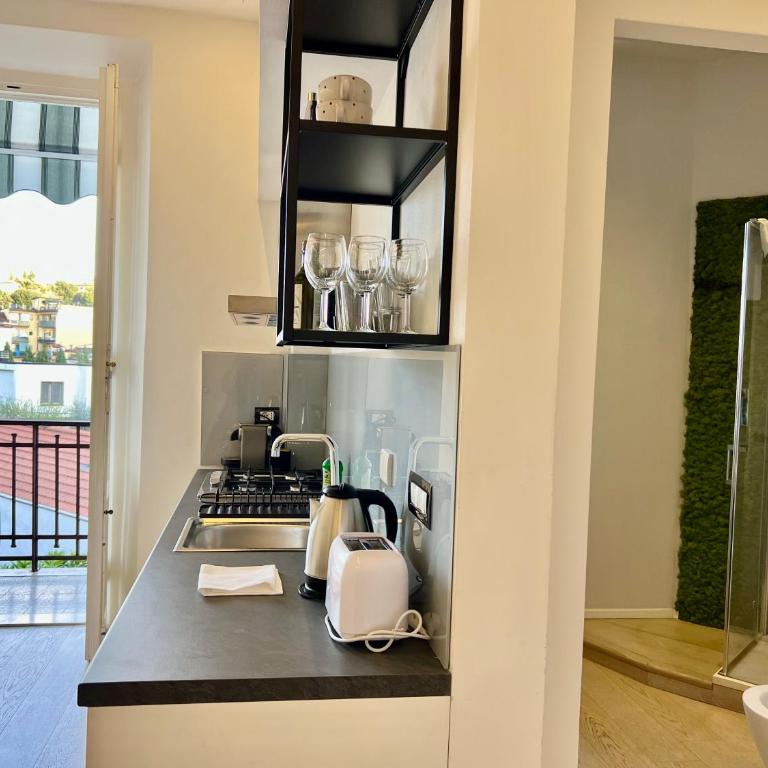 Modern Florence - Two-Bedroom Apartment - 24