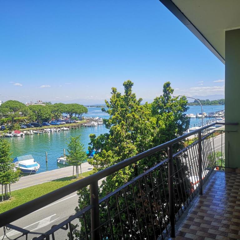 Appartamenti Parco delle Rose - Appartamento con 2 Camere da Letto e con Vista - 1