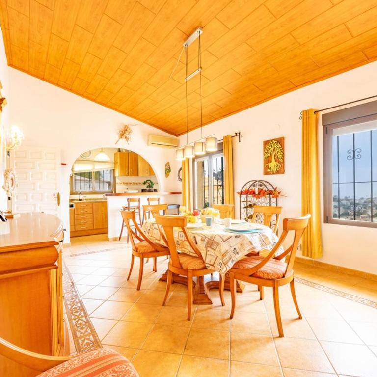 Villa Canary - Plusholidays - Villa Superior - 40