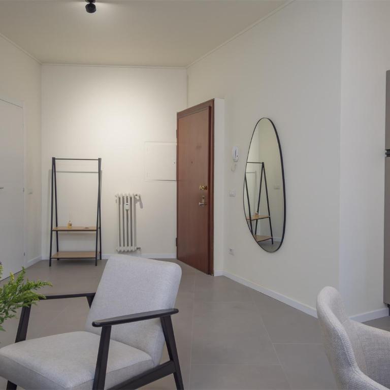 Spacious 2BDR with balcony Arco-Sempione Area, by Rentopolis - Appartamento Deluxe con 2 Camere da Letto e Vista Giardino - 14