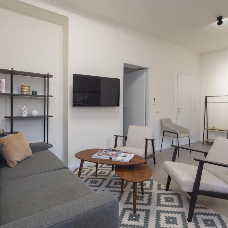 Spacious 2BDR with balcony Arco-Sempione Area, by Rentopolis - Appartamento Deluxe con 2 Camere da Letto e Vista Giardino - 16