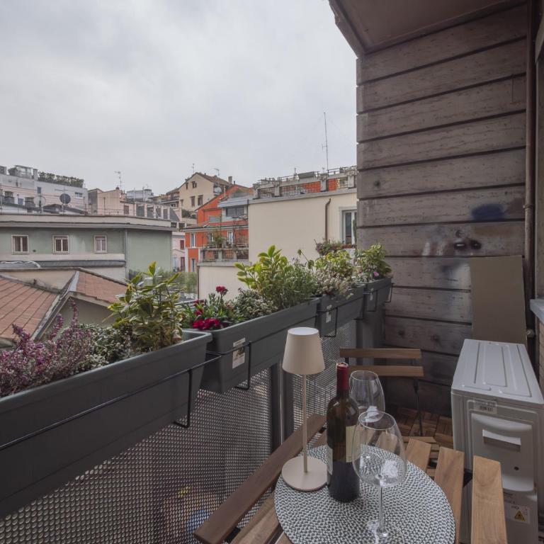 Spacious 2BDR with balcony Arco-Sempione Area, by Rentopolis - Appartamento Deluxe con 2 Camere da Letto e Vista Giardino - 23