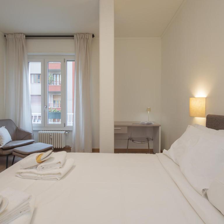 Spacious 2BDR with balcony Arco-Sempione Area, by Rentopolis - Appartamento Deluxe con 2 Camere da Letto e Vista Giardino - 46