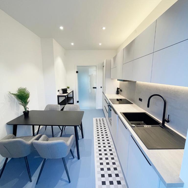 Luxurious 3 bedroom center flat with AC! - Appartement 3 Chambres - 4