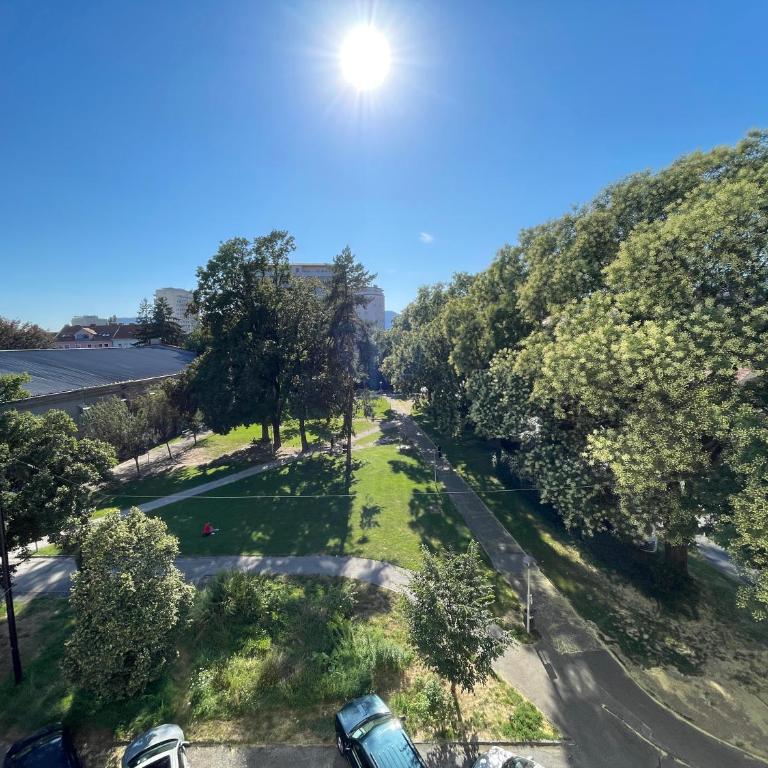 Luxurious 3 bedroom center flat with AC! - Appartement 3 Chambres - 35