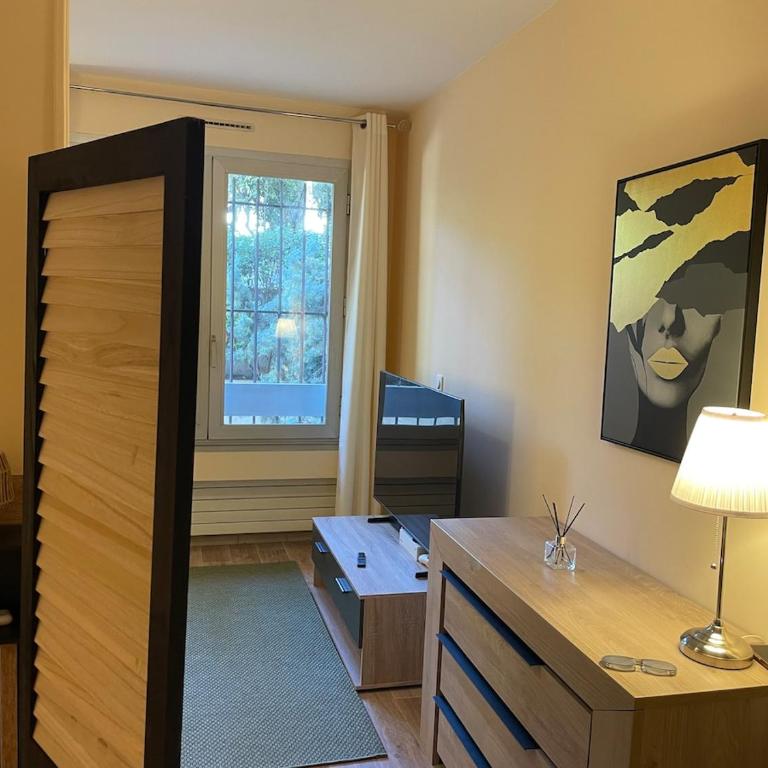 Grand studio équipé et rénové - Apartamento de 1 dormitorio - 5
