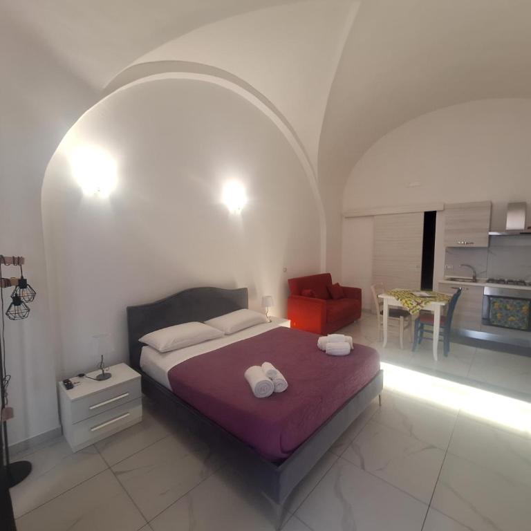 Railway Apartments - One-Bedroom Apartment - 1