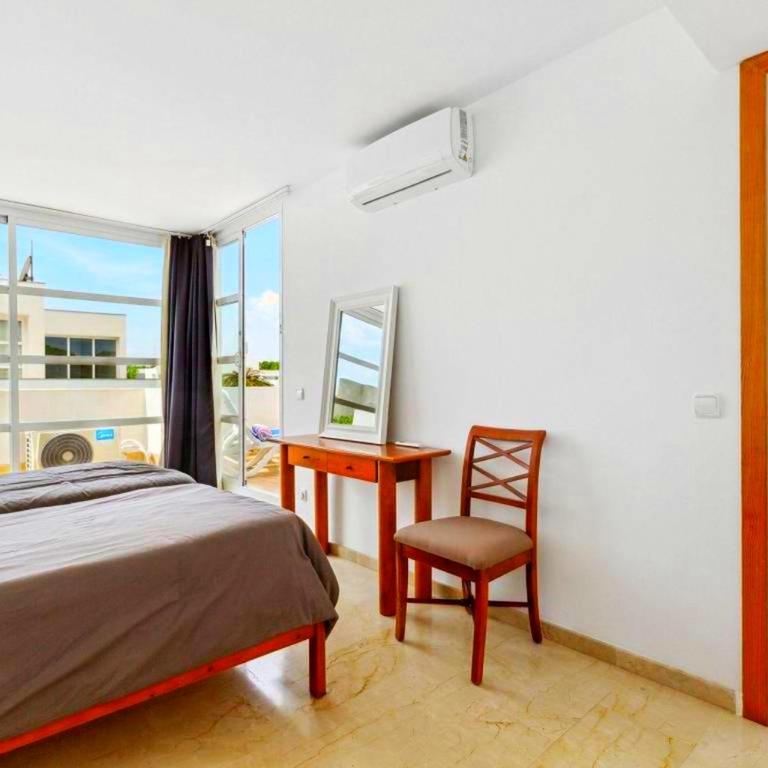 Ferienhaus in Can Picafort, nahe Playa de Muro, 4 x Schlafzimmer mit Bad - Four-Bedroom House - 20