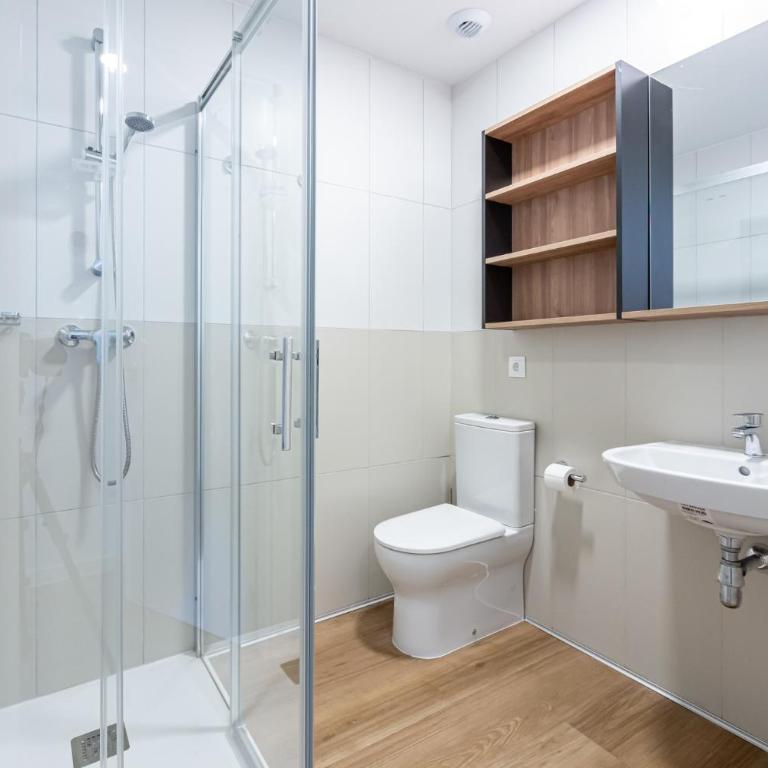 NIDO Príncipe Pío - Three Bedroom Apartment - 1