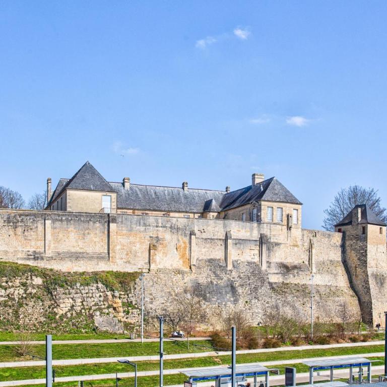 Le Nid - Hypercentre - Vue sur le Château - Appartement 1 Chambre - 2