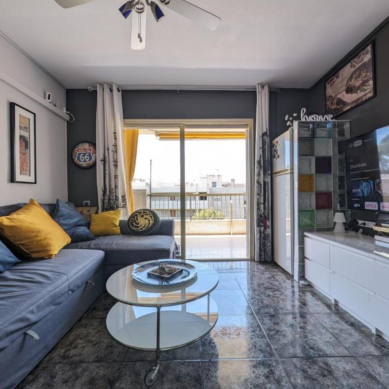 Enjoy the beach, Port Aventura and Ferrari Land - Two-Bedroom Apartment with Terrace and Sea View - 46