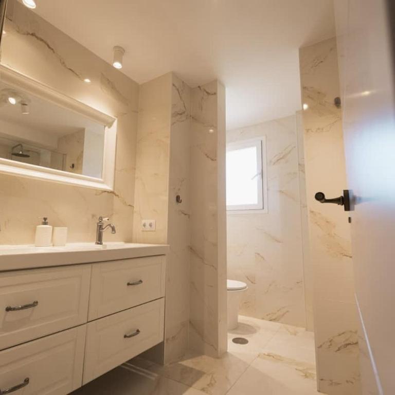 Andalucia del Mar · 3 bedroom apartment in Puerto Banus - Apartamento de 3 dormitorios - 14