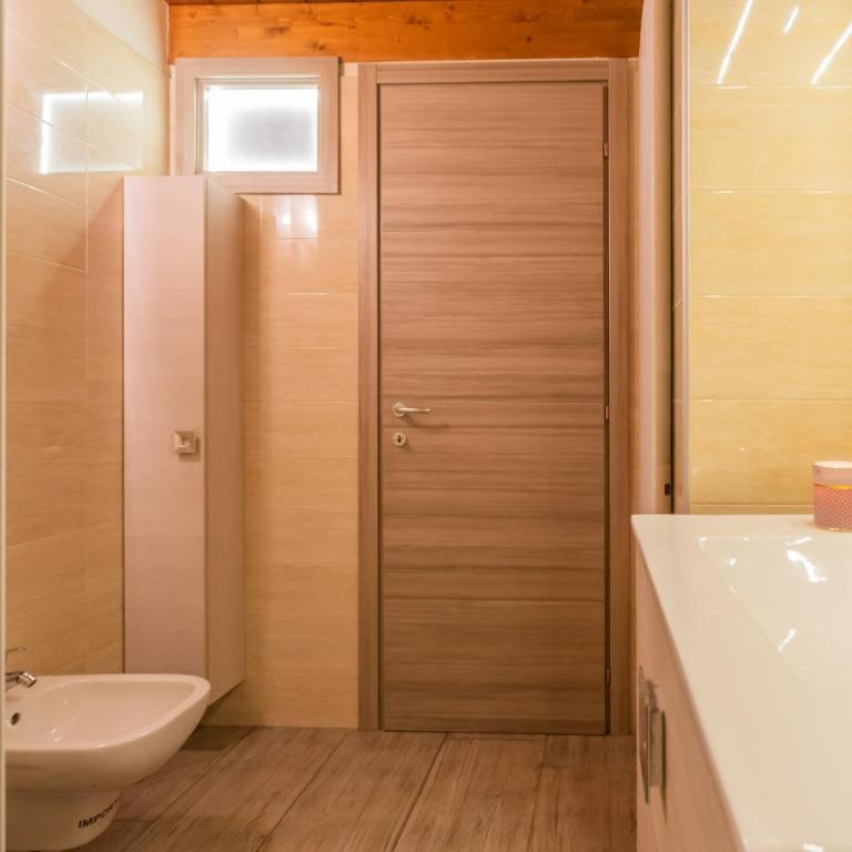 Domus in Como by Rent All Como - Monolocale - 25