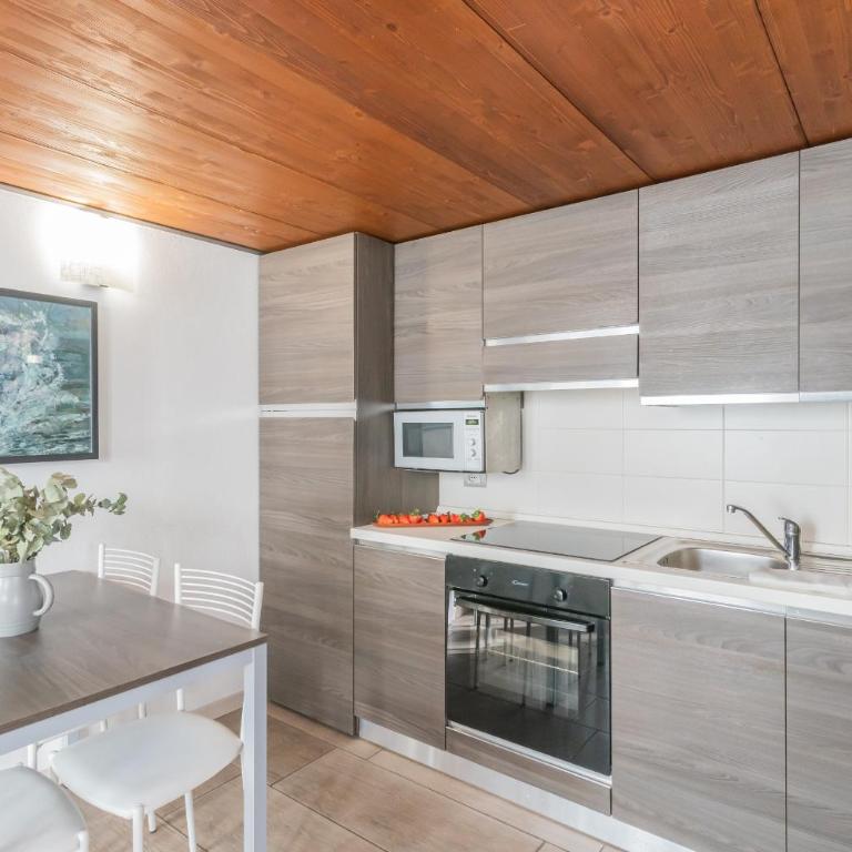 Domus in Como by Rent All Como - Monolocale su 2 Livelli - 26