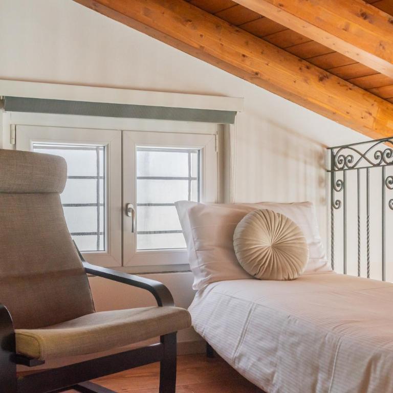 Domus in Como by Rent All Como - Monolocale su 2 Livelli - 23