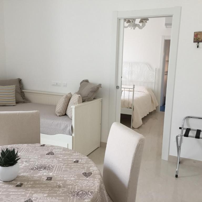 Dimora Del Sorriso - One-Bedroom House - 10