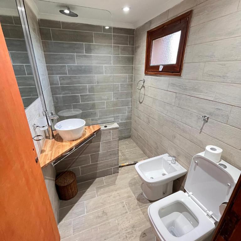 HOTEL Bambys Lodge - Triple Room - 2