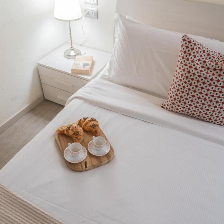 Domus in Como by Rent All Como - Appartamento con 2 Camere da Letto - 23
