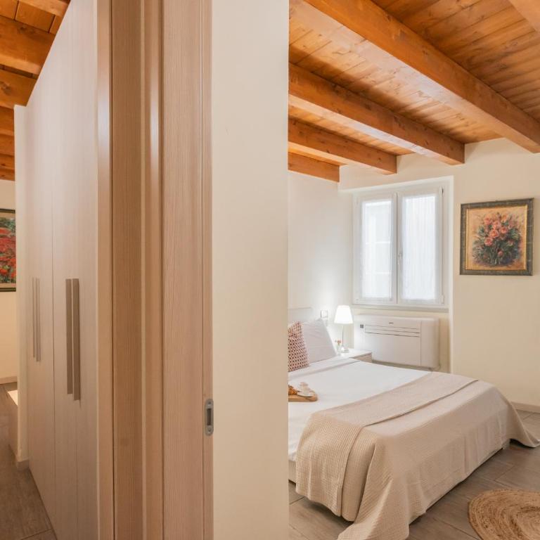 Domus in Como by Rent All Como - Appartamento con 2 Camere da Letto - 29