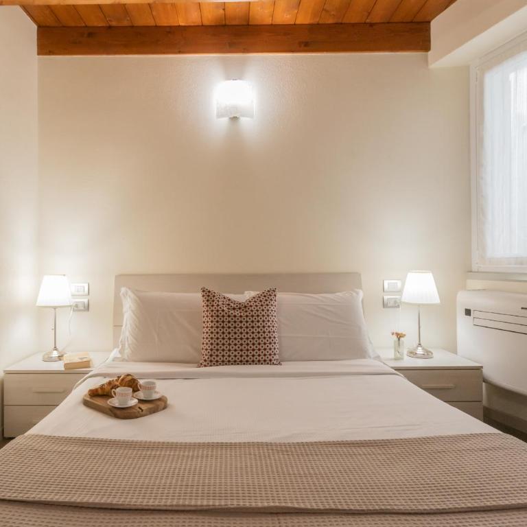 Domus in Como by Rent All Como - Appartamento con 2 Camere da Letto - 22