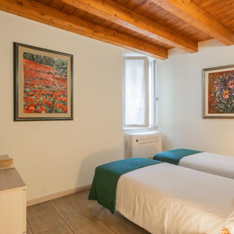 Domus in Como by Rent All Como - Appartamento con 2 Camere da Letto - 37