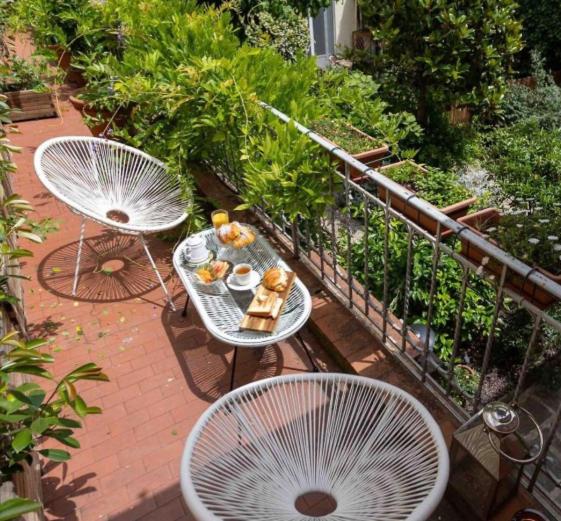 Piso en gracia de 3 habitaciones dobles suits - Three-Bedroom Premium Apartment - 2