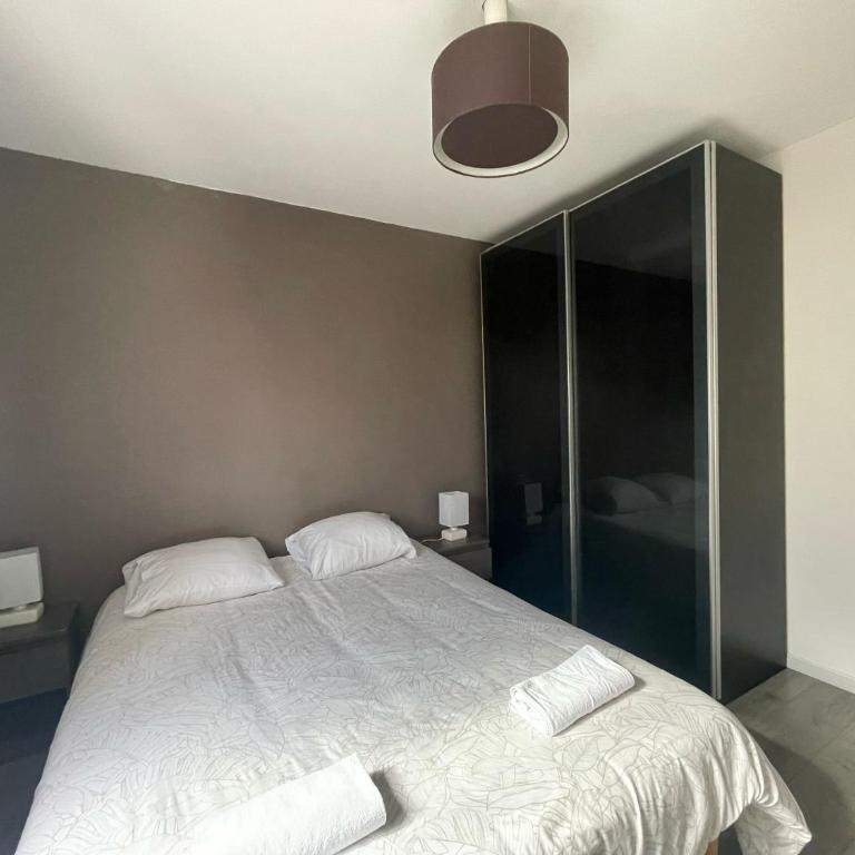 City & cosy, LYON CHARCOT- WIFI - LAVE LINGE - BALCON - PARKING - One-Bedroom Apartment - 31