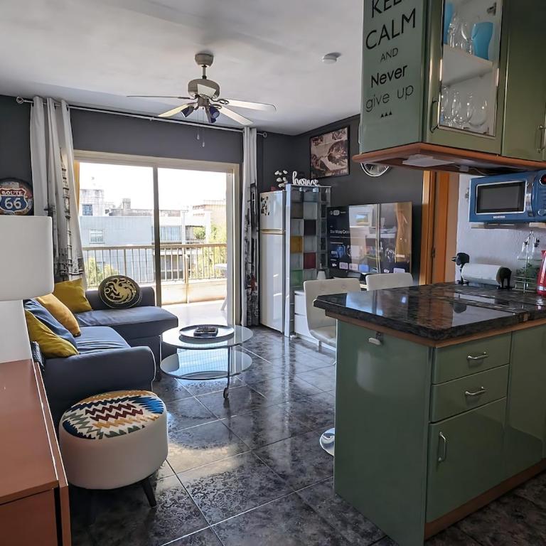 Enjoy the beach, Port Aventura and Ferrari Land - Two-Bedroom Apartment with Terrace and Sea View - 22